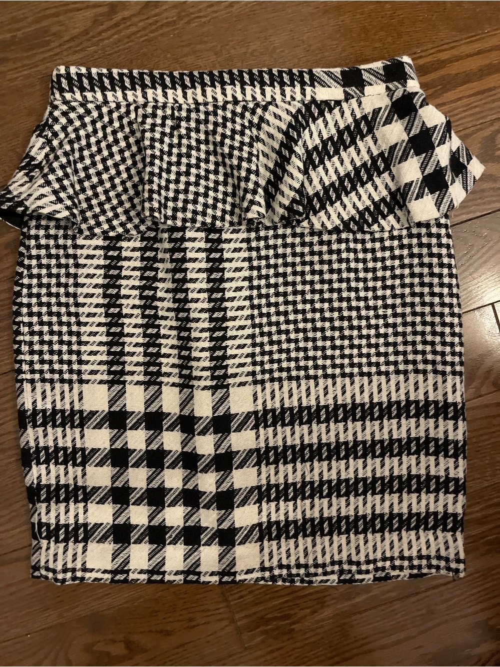 Zara Black and White Plaid Peplum Pencil Skirt